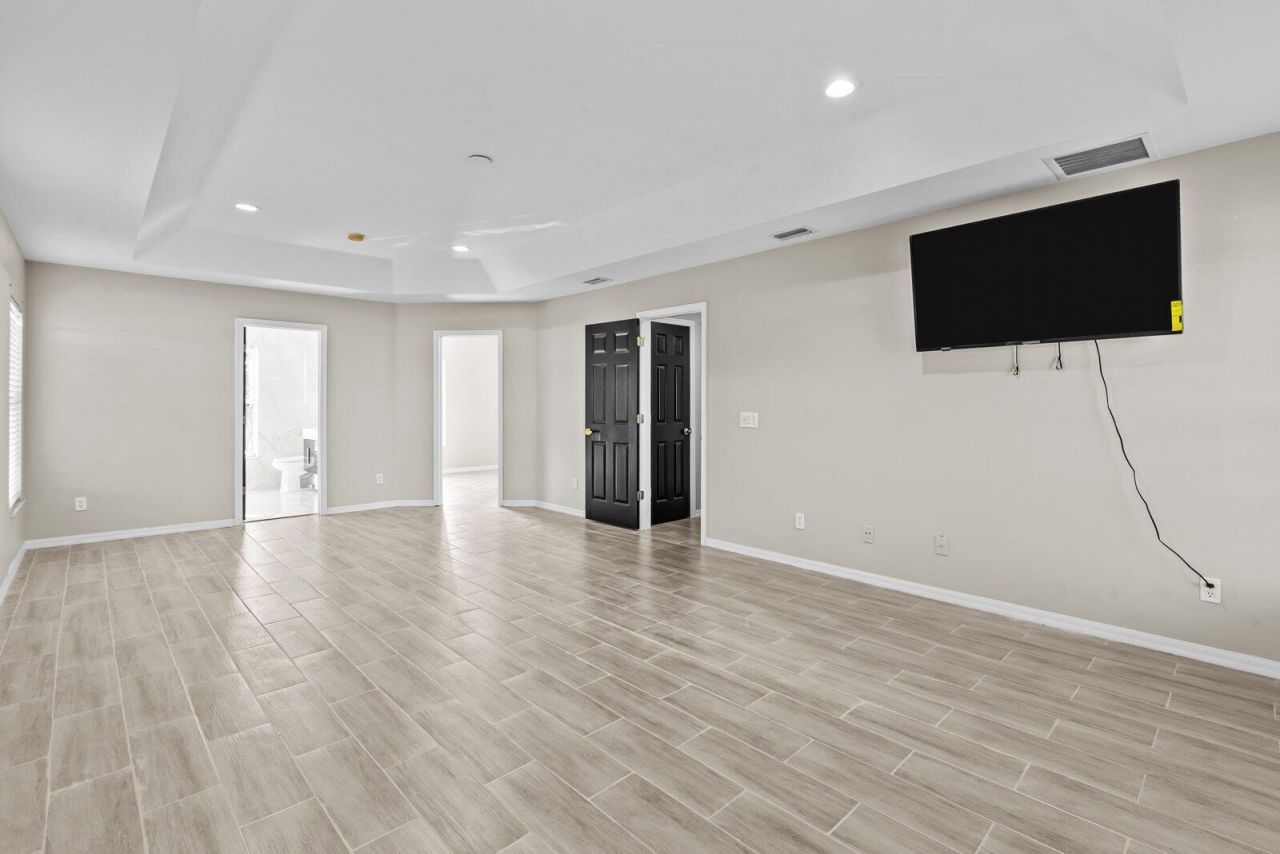 6909 NW Kowal Court, Port Saint Lucie, FL 34986 Photo