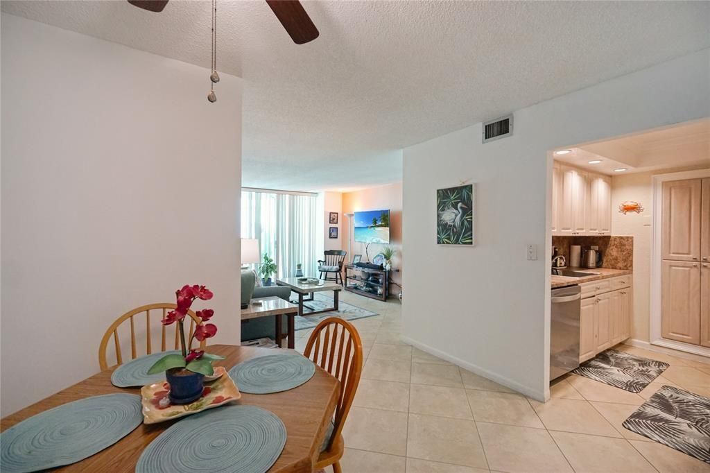 111 Briny Avenue, Unit 2307, Pompano Beach, FL 33062 Photo
