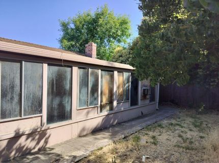 4729 Moorpark Way, Sacramento, CA 95842 Photo