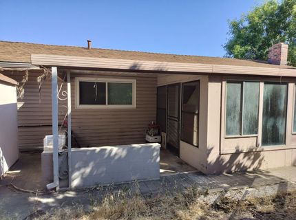 4729 Moorpark Way, Sacramento, CA 95842 Photo