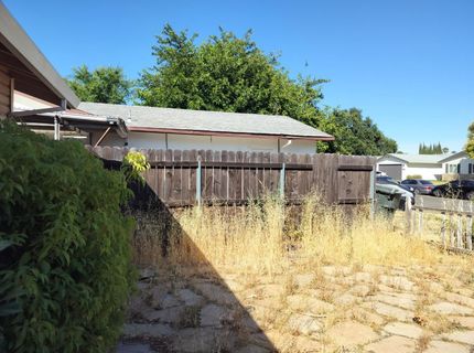 4729 Moorpark Way, Sacramento, CA 95842 Photo