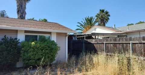 4729 Moorpark Way, Sacramento, CA 95842 Photo