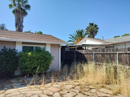 4729 Moorpark Way, Sacramento, CA 95842 Photo