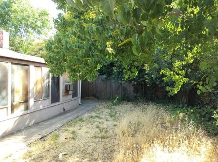 4729 Moorpark Way, Sacramento, CA 95842 Photo
