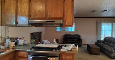 4729 Moorpark Way, Sacramento, CA 95842 Photo