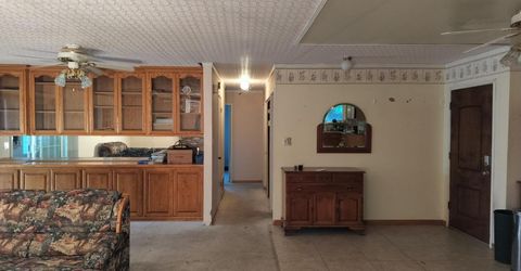 4729 Moorpark Way, Sacramento, CA 95842 Photo