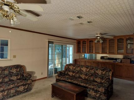 4729 Moorpark Way, Sacramento, CA 95842 Photo