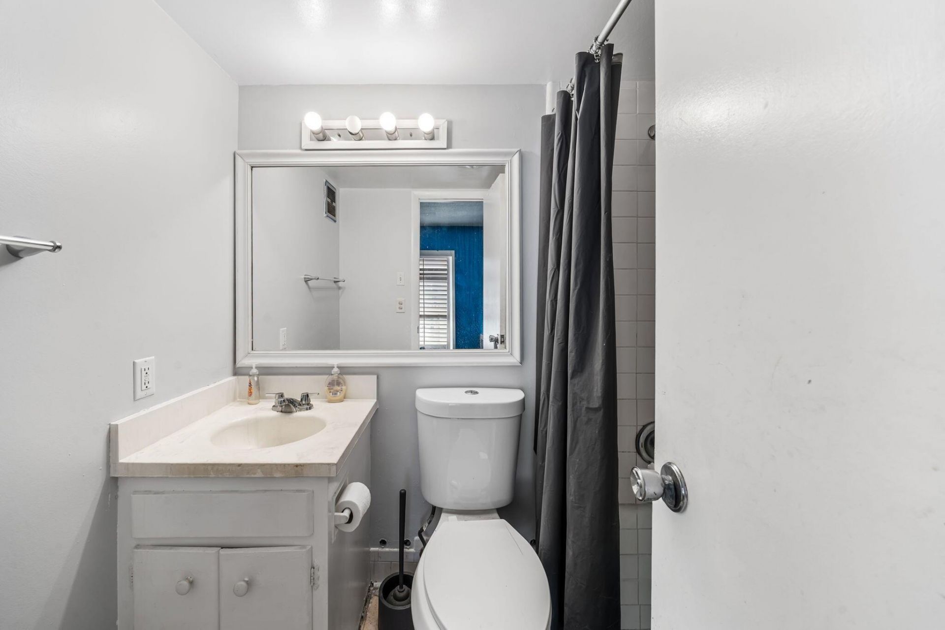 419 S Us Highway 1, Unit E201, North Palm Beach, FL 33408 Photo