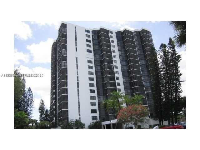 20100 W Country Club Dr, Unit 1606, Aventura, FL 33180 Photo