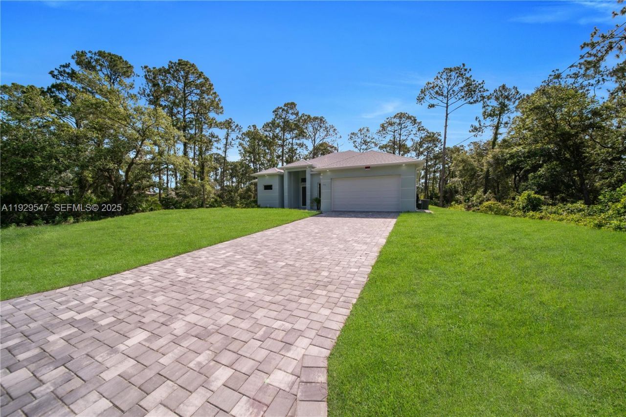 1912 Roosevelt, Lehigh Acres, FL 33972 Photo