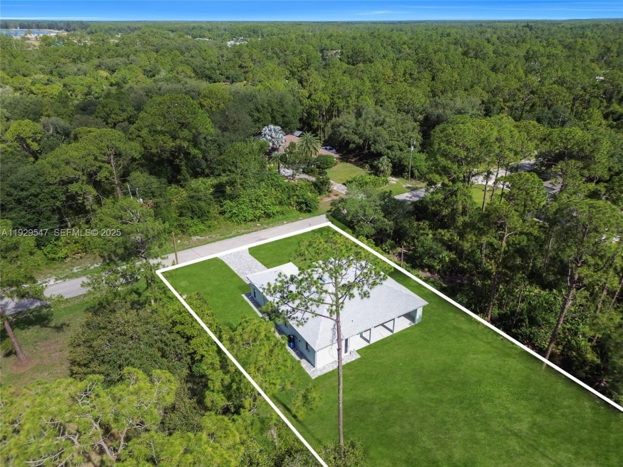 1912 Roosevelt, Lehigh Acres, FL 33972 Photo