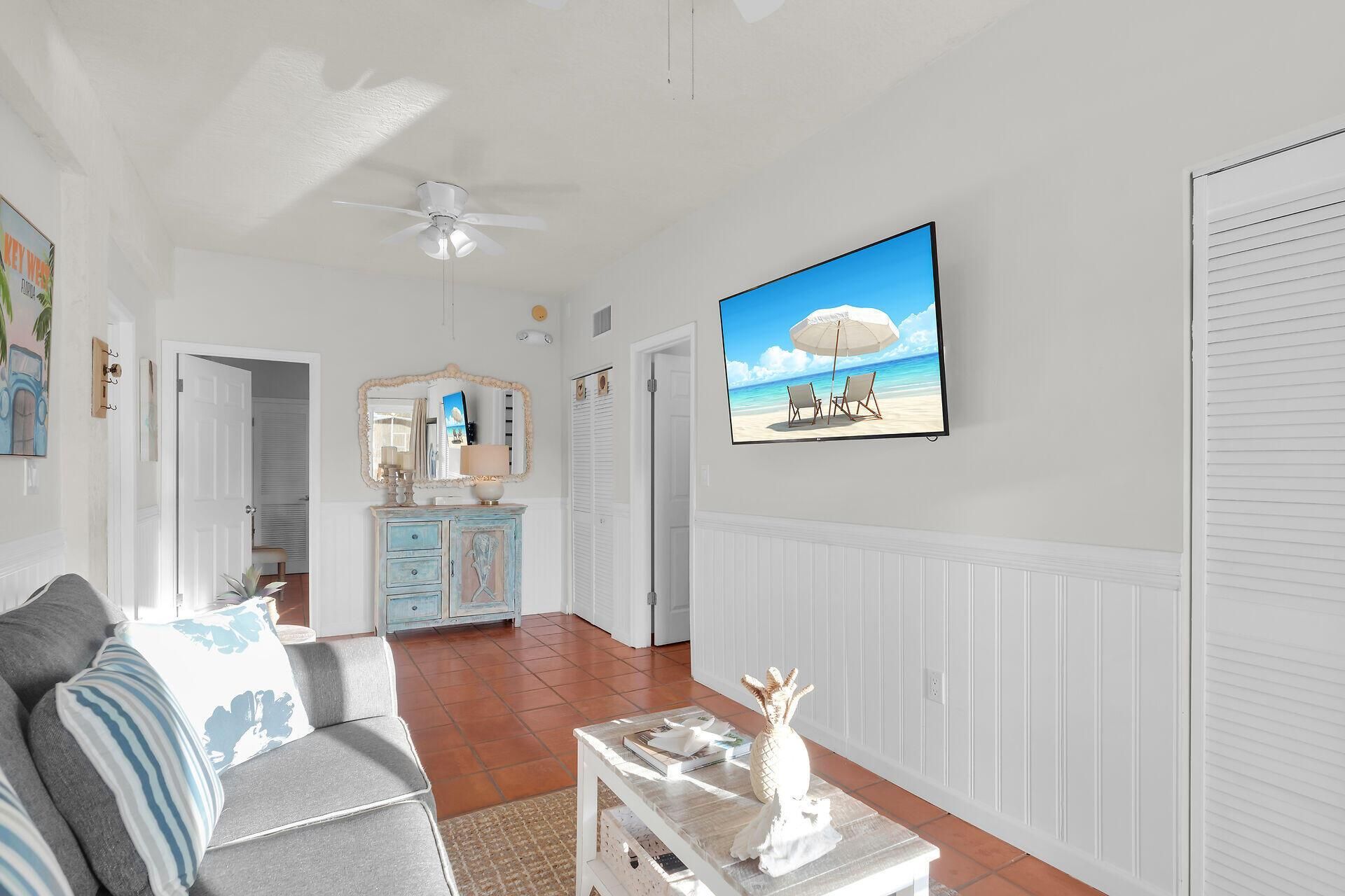 351 10th Street, Key Colony Beach, FL 33051 Photo