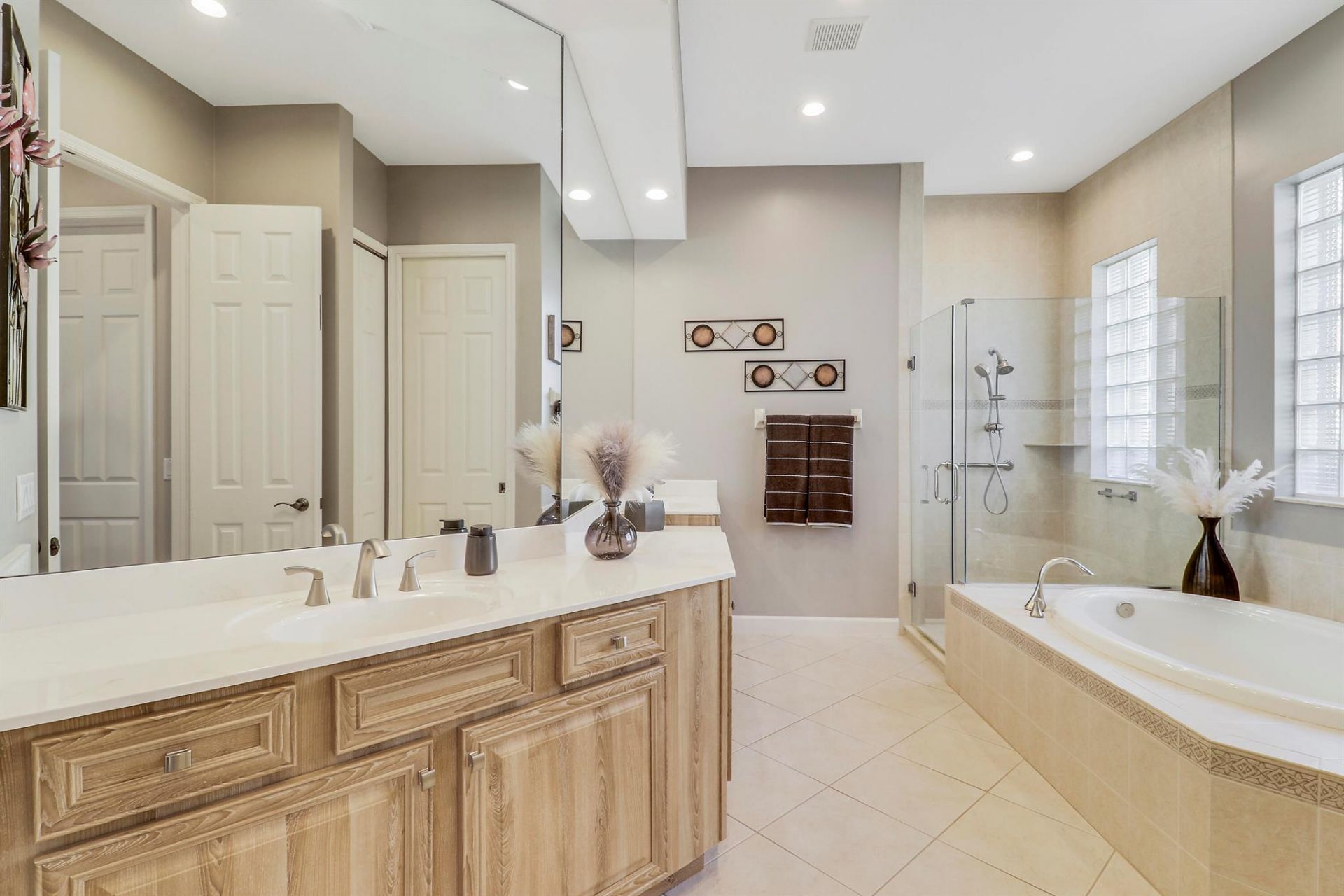 9005 Houndslake Court, Port Saint Lucie, FL 34986 Photo