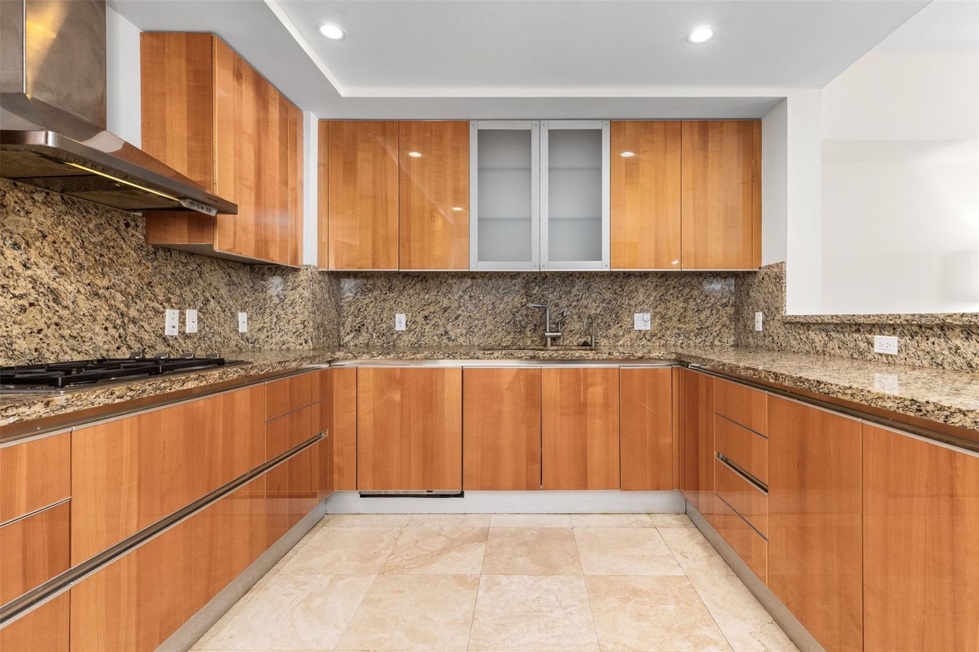 45 Hendricks Isle, Unit 403, Fort Lauderdale, FL 33301 Photo