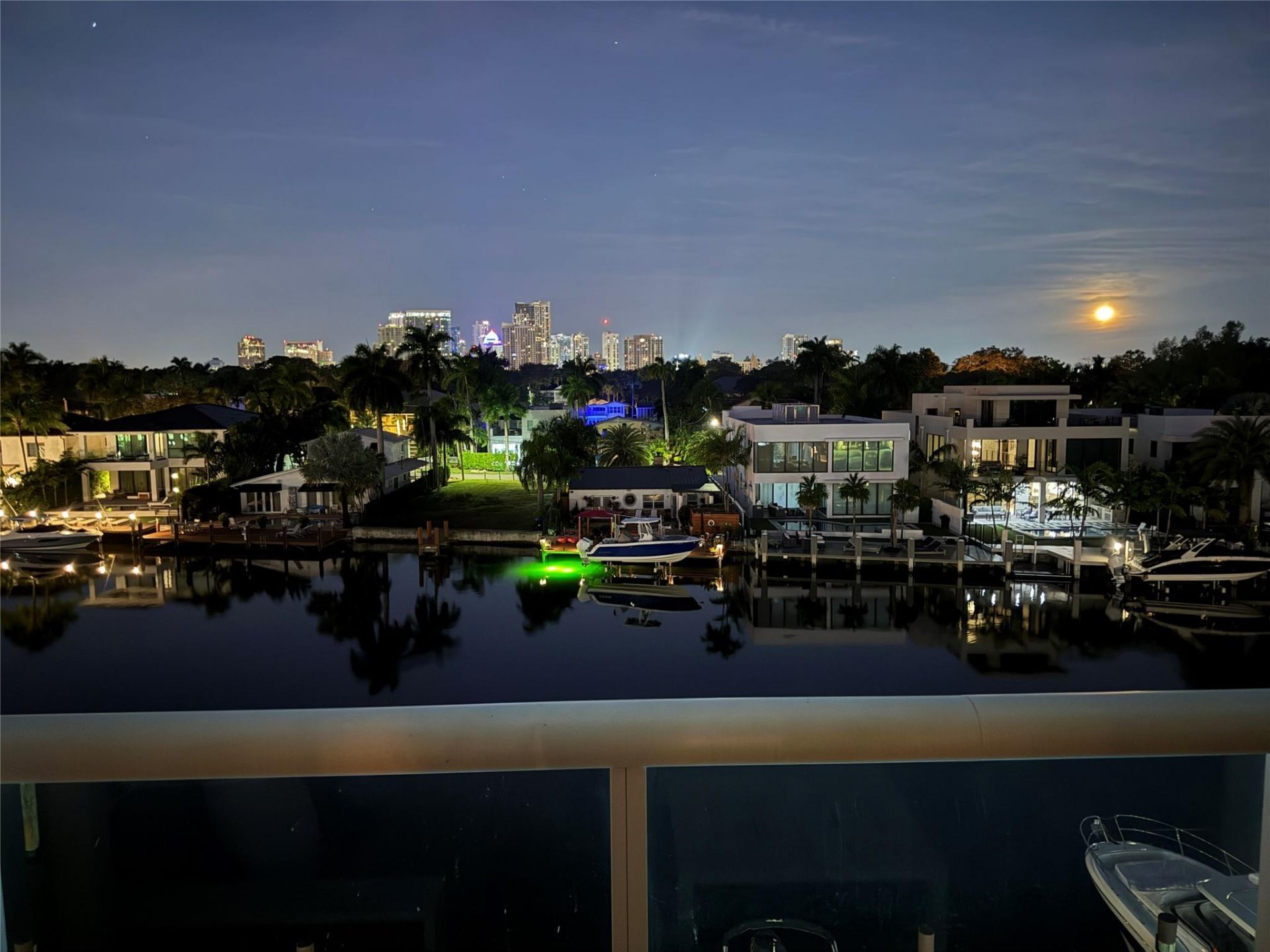 45 Hendricks Isle, Unit 403, Fort Lauderdale, FL 33301 Photo