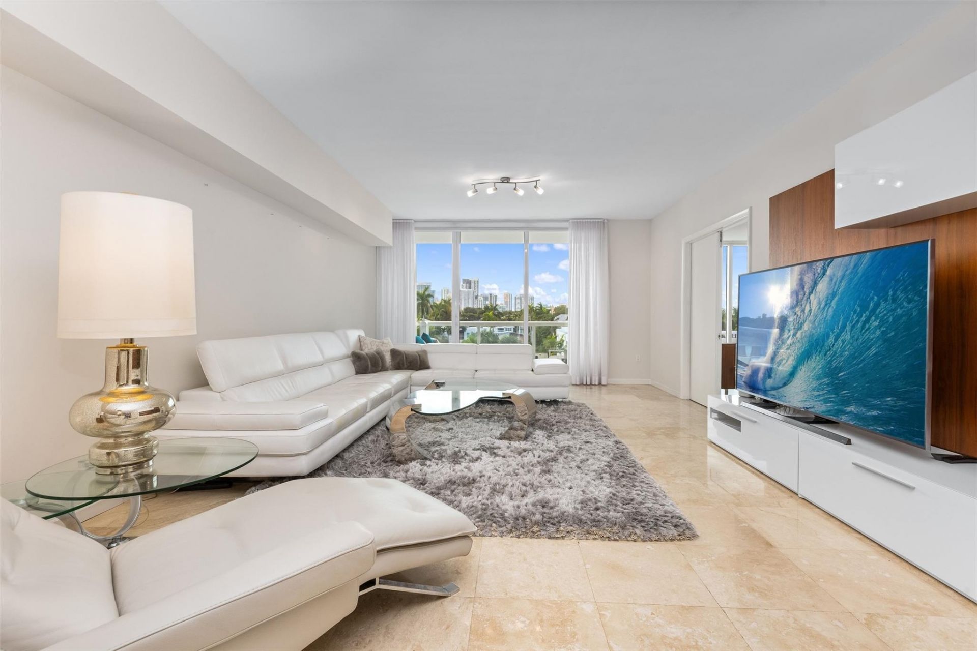 45 Hendricks Isle, Unit 403, Fort Lauderdale, FL 33301 Photo