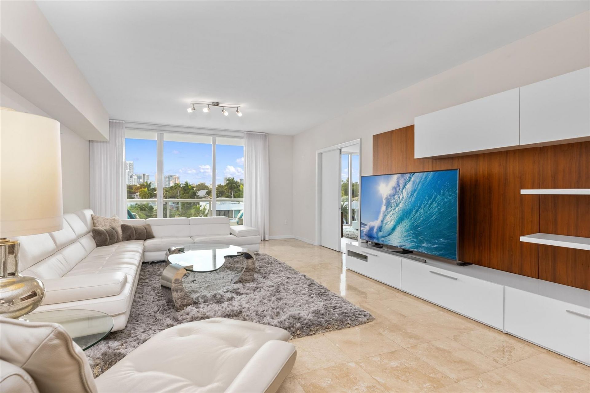 45 Hendricks Isle, Unit 403, Fort Lauderdale, FL 33301 Photo