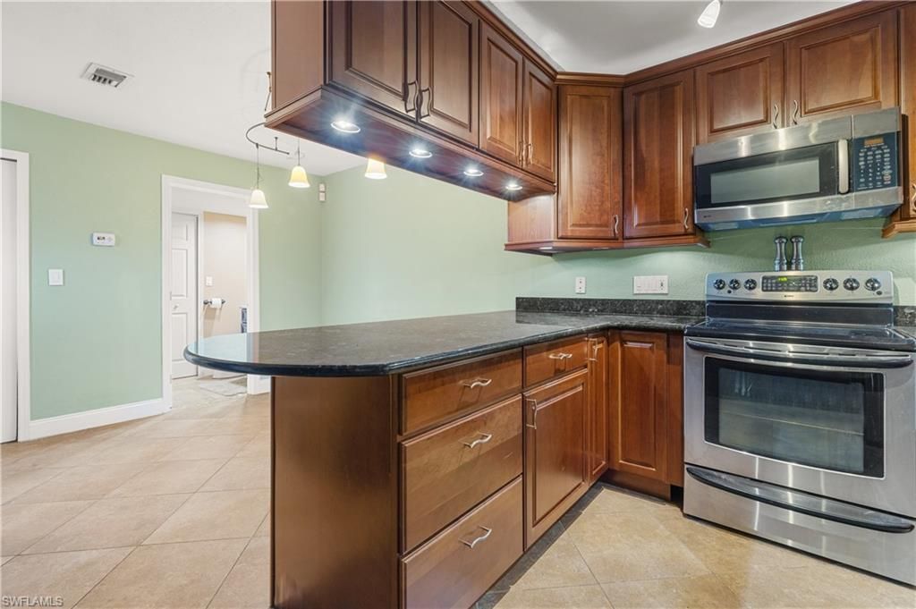 1702 Park Meadows Dr, Unit 1, Fort Myers, FL 33907 Photo