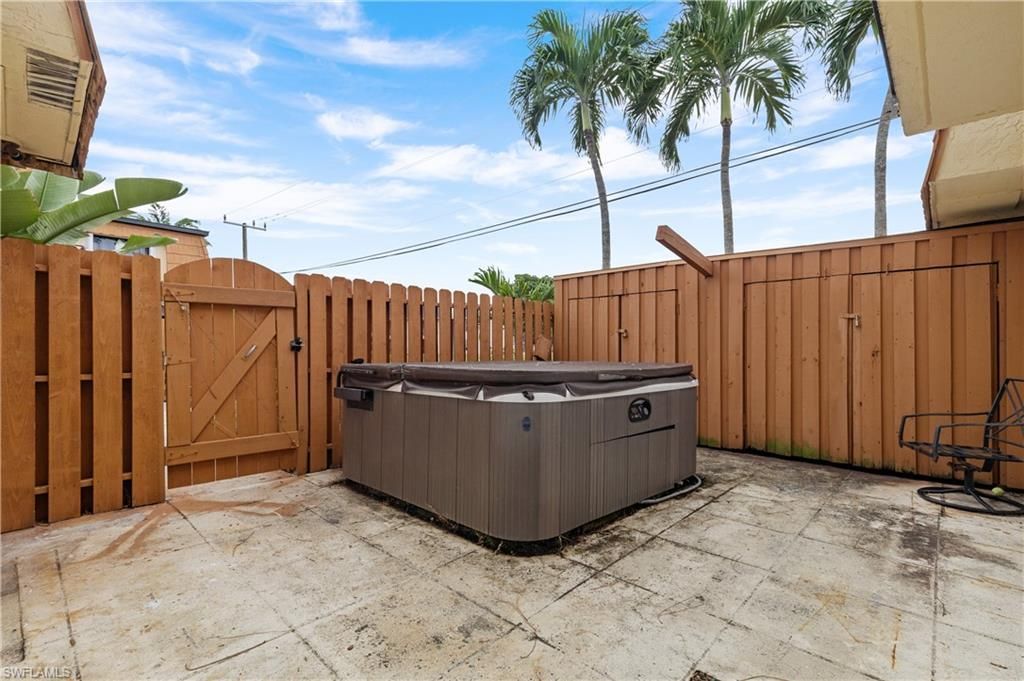1702 Park Meadows Dr, Unit 1, Fort Myers, FL 33907 Photo