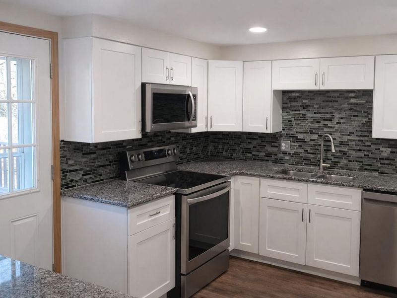 340 E Dublin Granville Road, Worthington, OH 43085 Photo 6