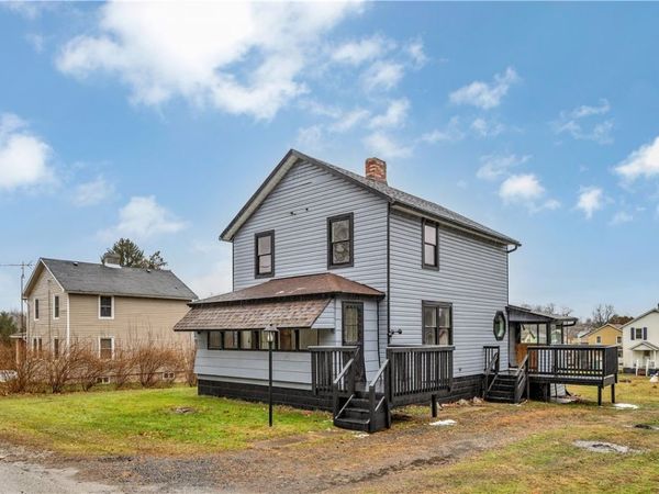 531 5th Ave, Avonmore, PA 15618