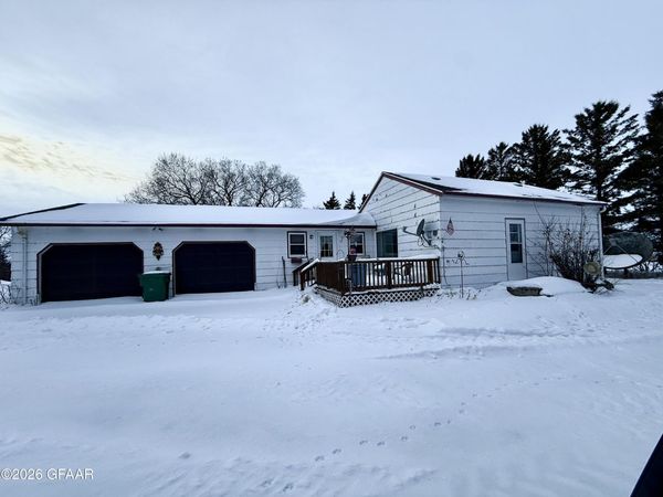 703 7TH AVE Avenue, Edmore, ND 58330