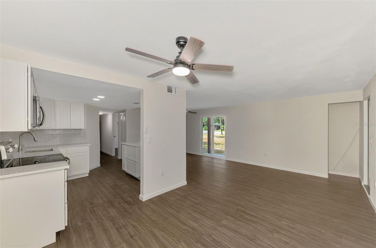 5026 Water Oak Drive, Unit 102, Bradenton, FL 34207 Photo