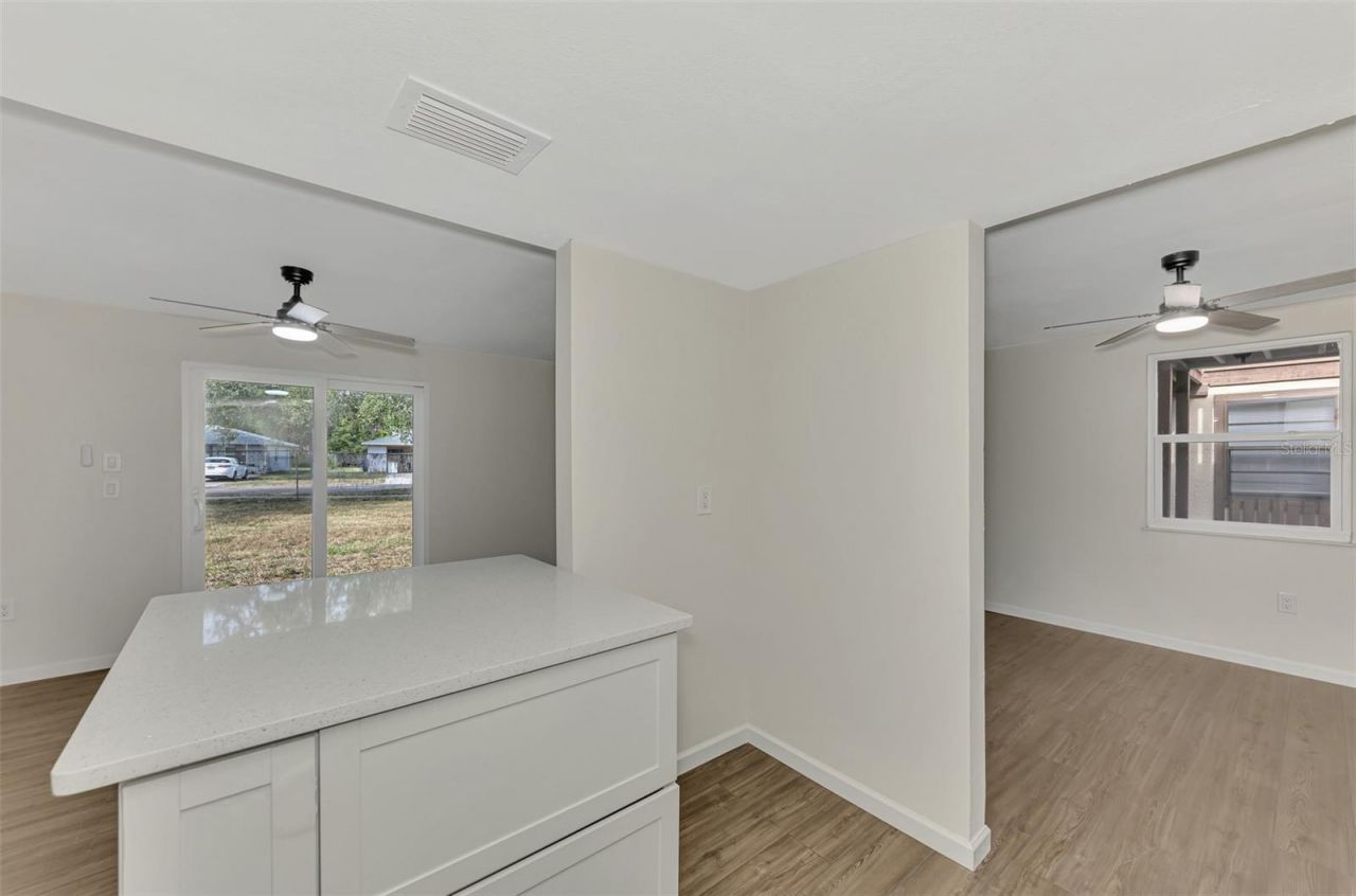 5026 Water Oak Drive, Unit 102, Bradenton, FL 34207 Photo