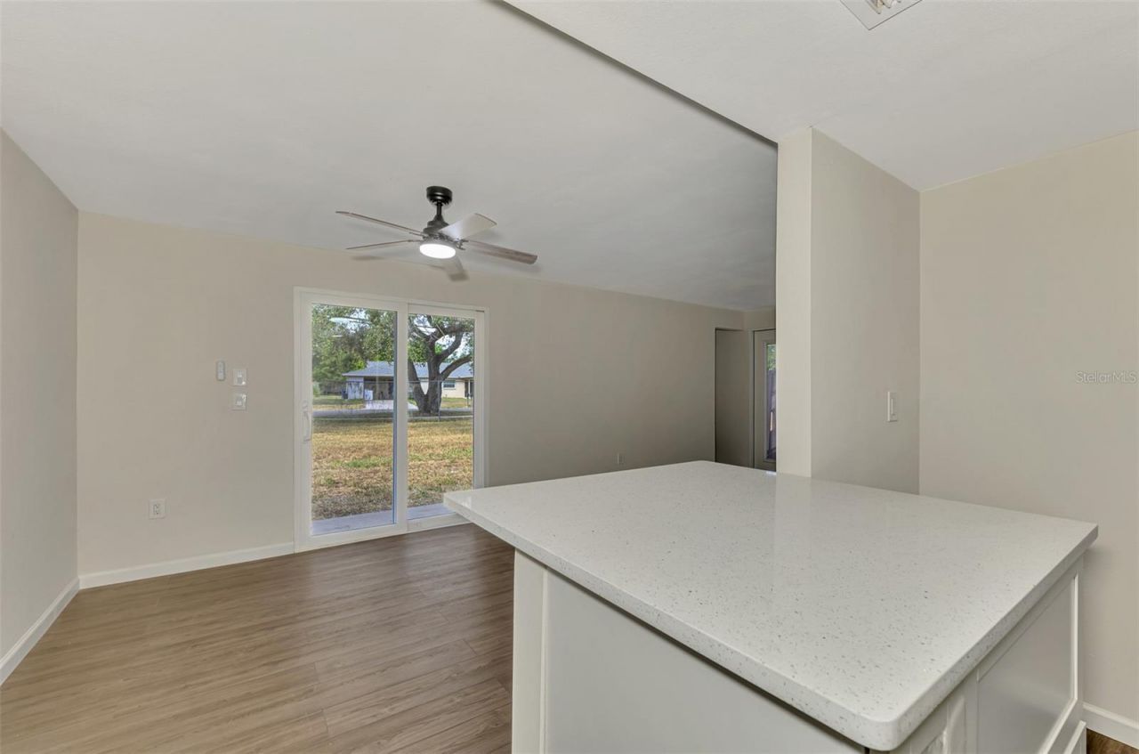 5026 Water Oak Drive, Unit 102, Bradenton, FL 34207 Photo