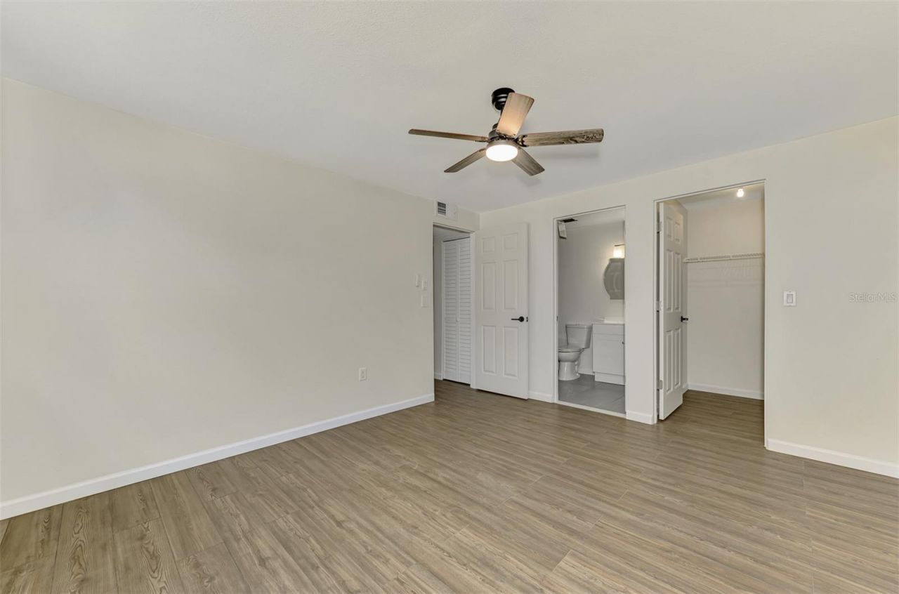 5026 Water Oak Drive, Unit 102, Bradenton, FL 34207 Photo