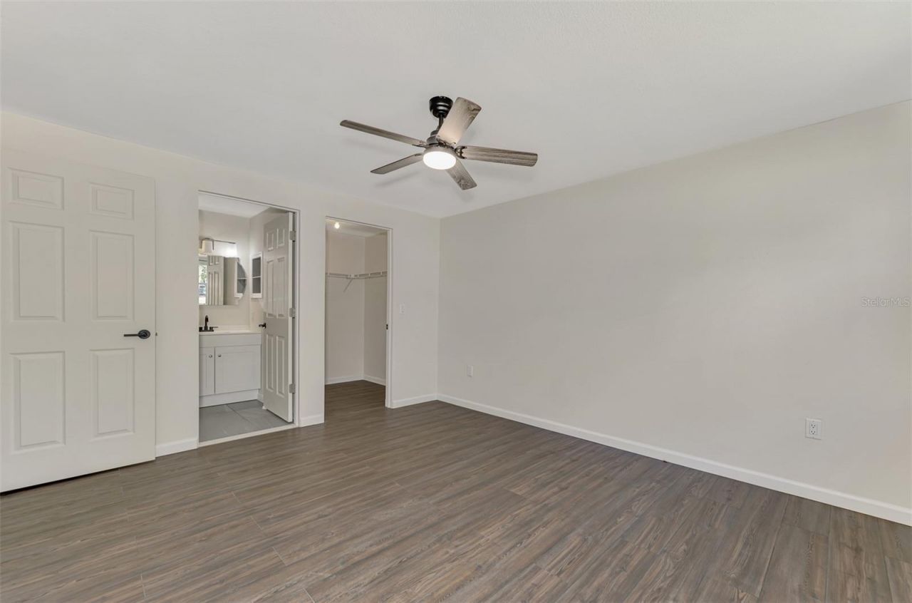 5026 Water Oak Drive, Unit 102, Bradenton, FL 34207 Photo