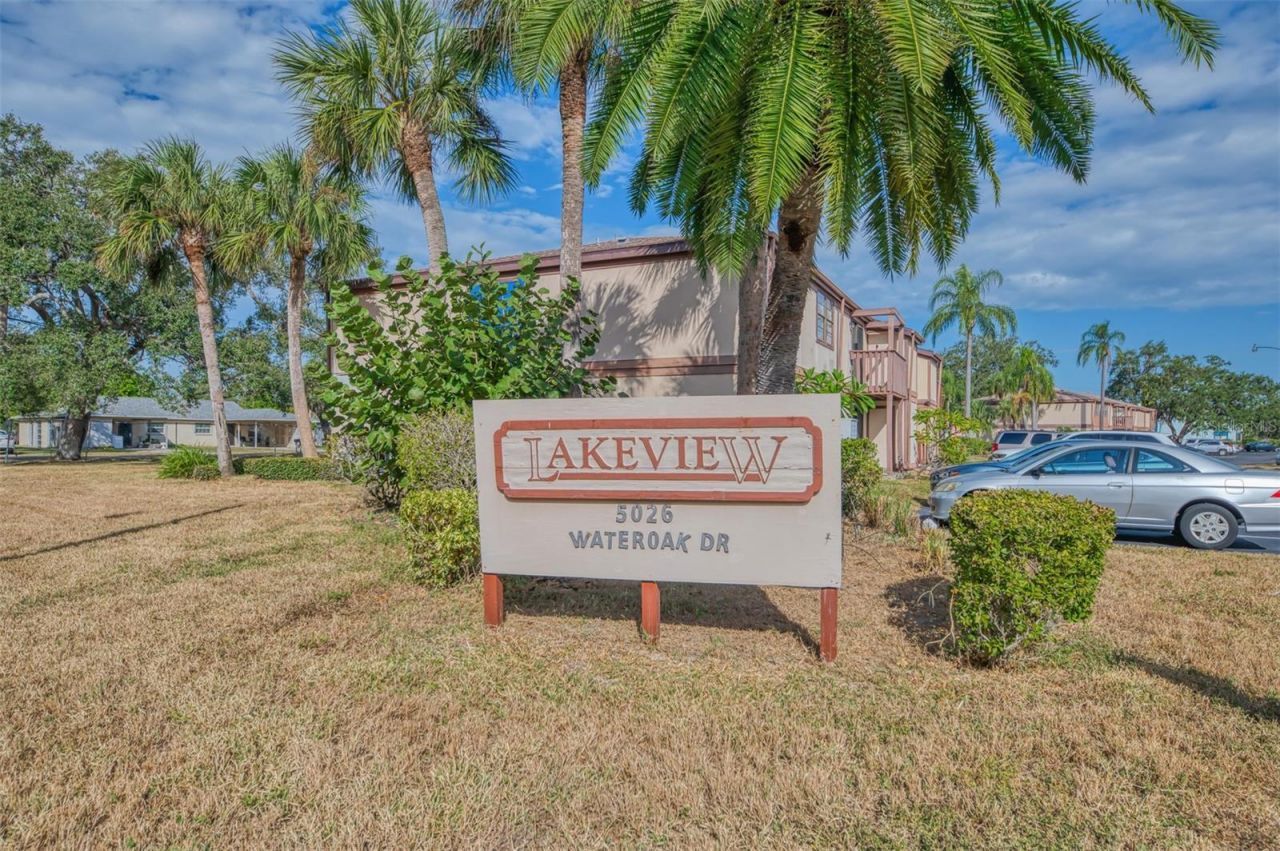 5026 Water Oak Drive, Unit 102, Bradenton, FL 34207 Photo