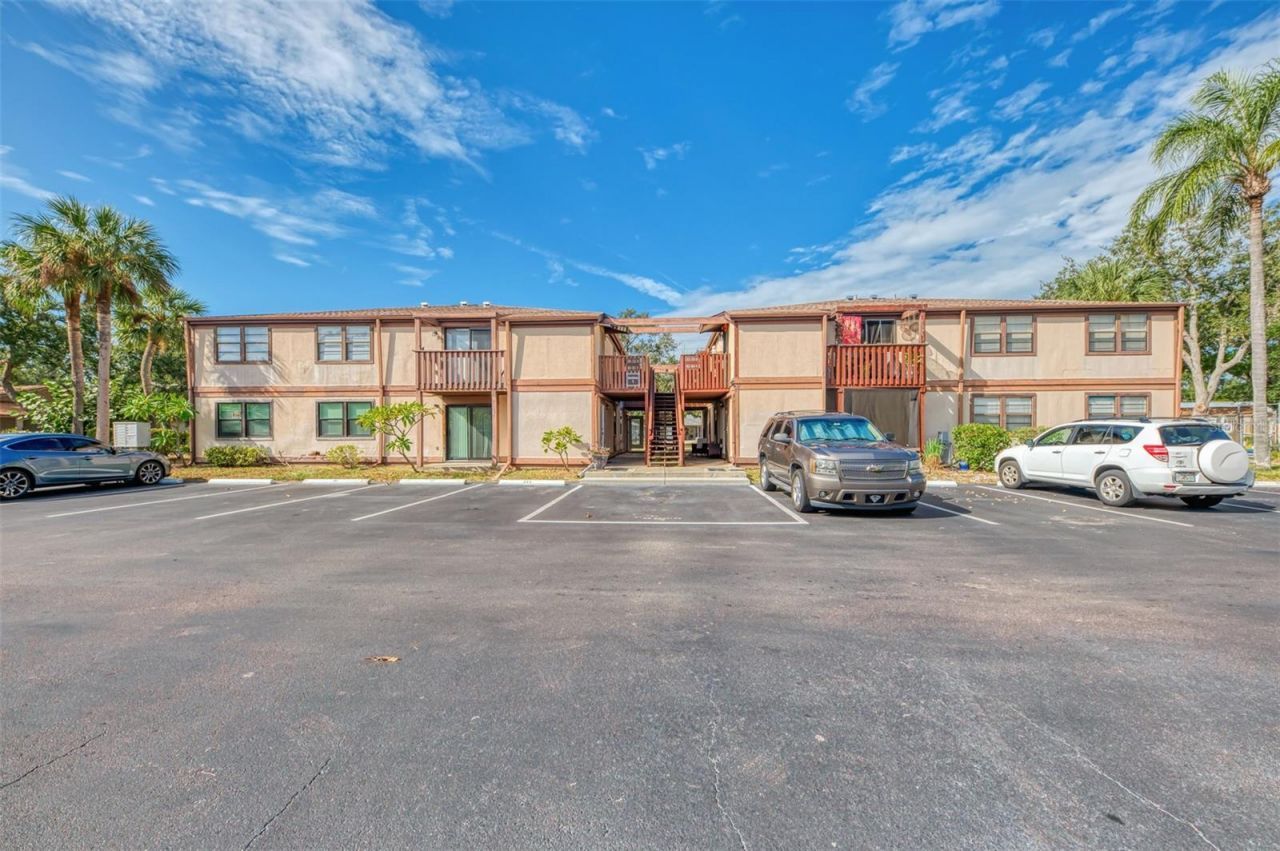 5026 Water Oak Drive, Unit 102, Bradenton, FL 34207 Photo