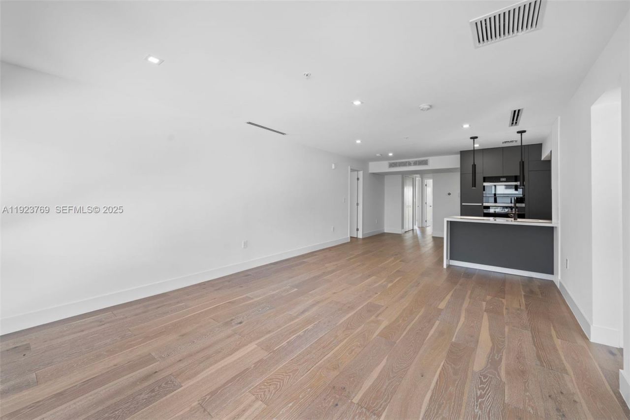 200 Sunrise Dr, Unit 200C, Key Biscayne, FL 33149 Photo