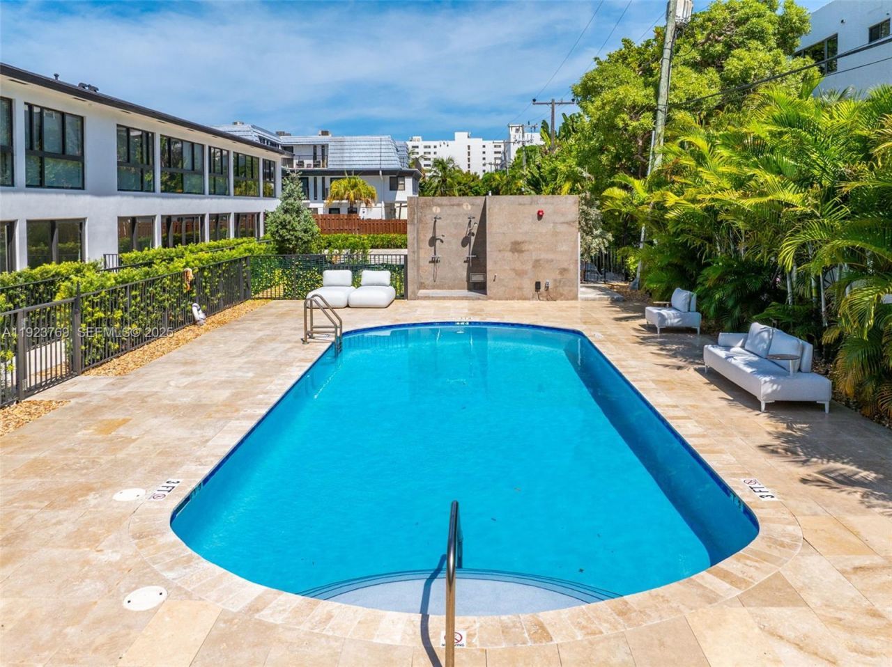 200 Sunrise Dr, Unit 200C, Key Biscayne, FL 33149 Photo