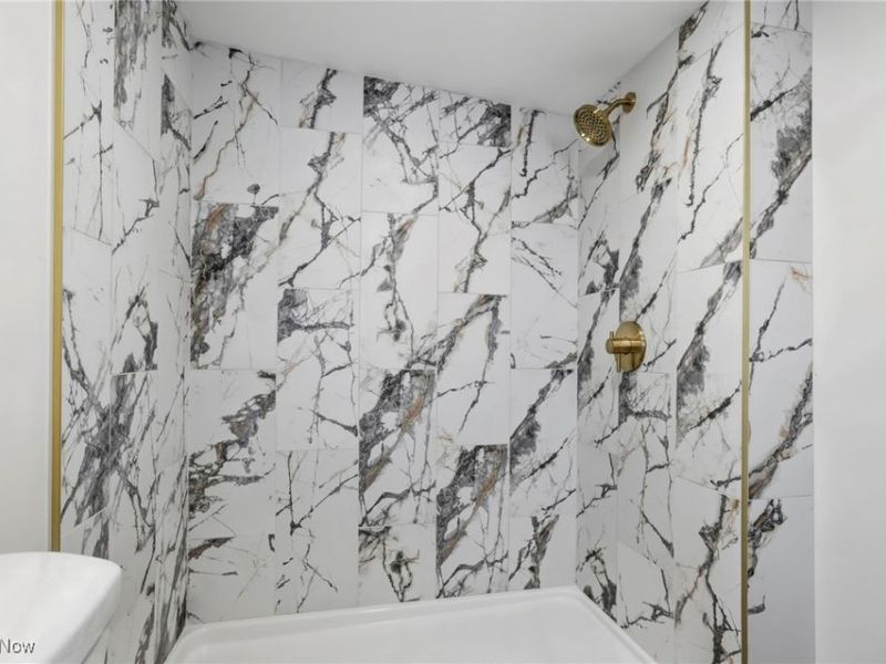 208 Meek Avenue, Byesville, OH 43723 Photo 15