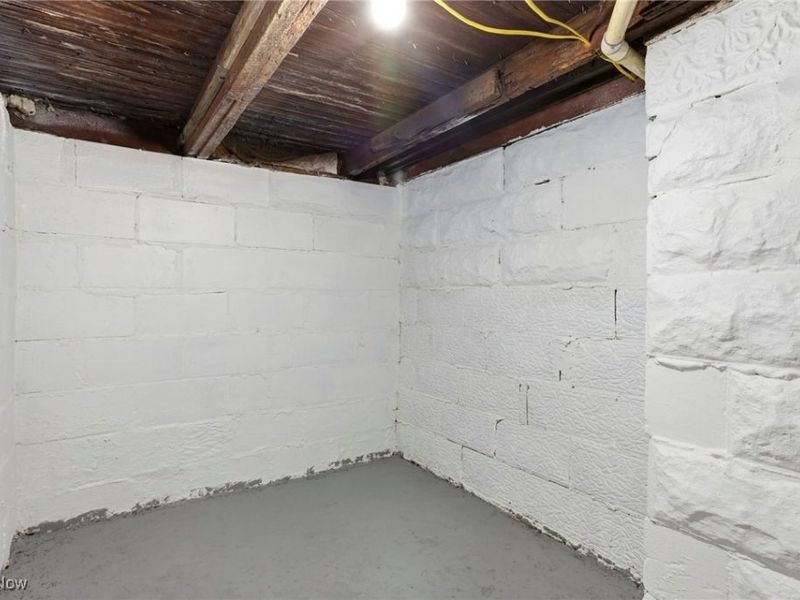 208 Meek Avenue, Byesville, OH 43723 Photo 21