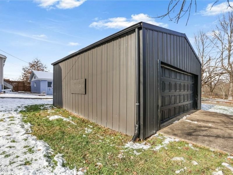 208 Meek Avenue, Byesville, OH 43723 Photo 22