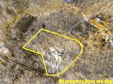 1435 Pilot Road, Stanton, KY 40380