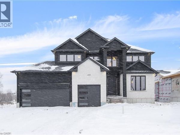 2 AVERY Place, Milverton, ON N0K1M0