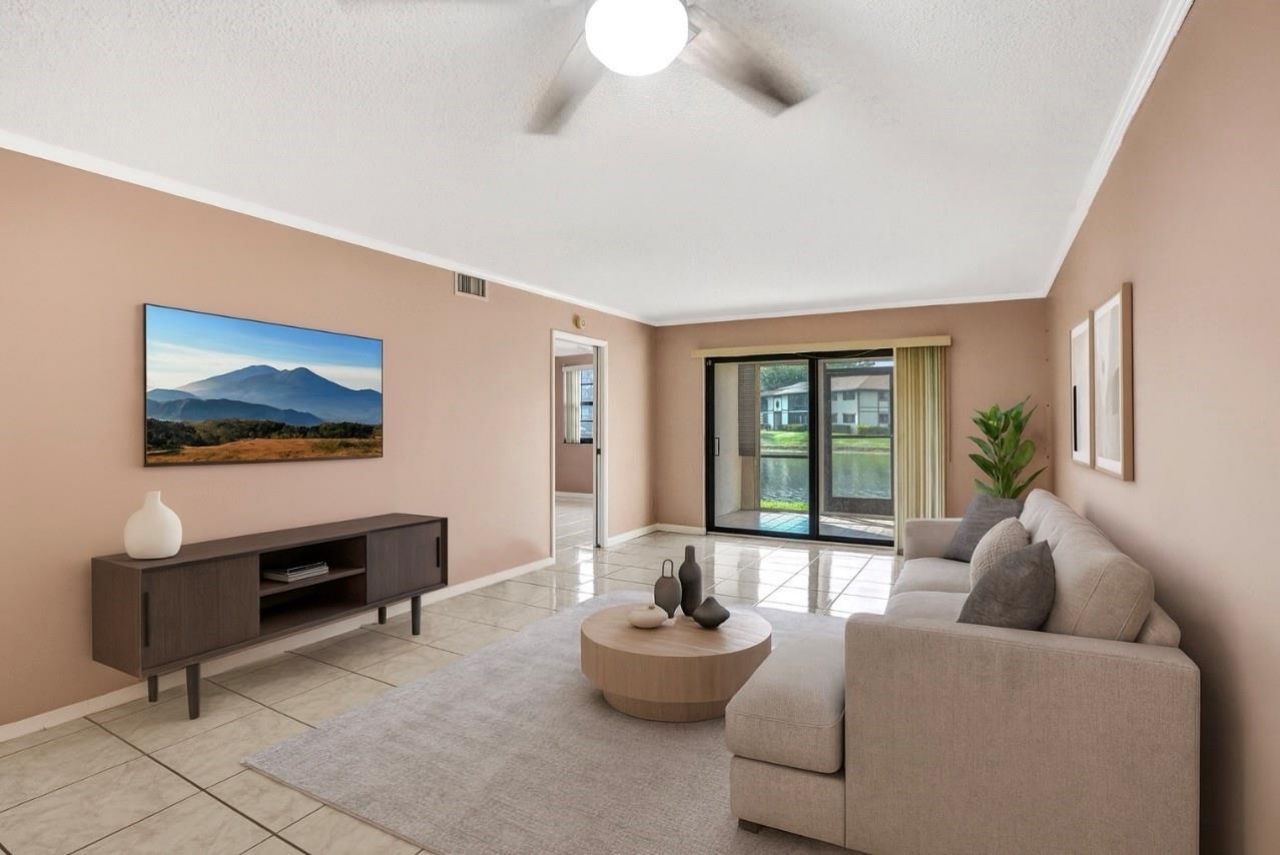 9573 W Mcnab Road, Unit 109, Tamarac, FL 33321 Photo