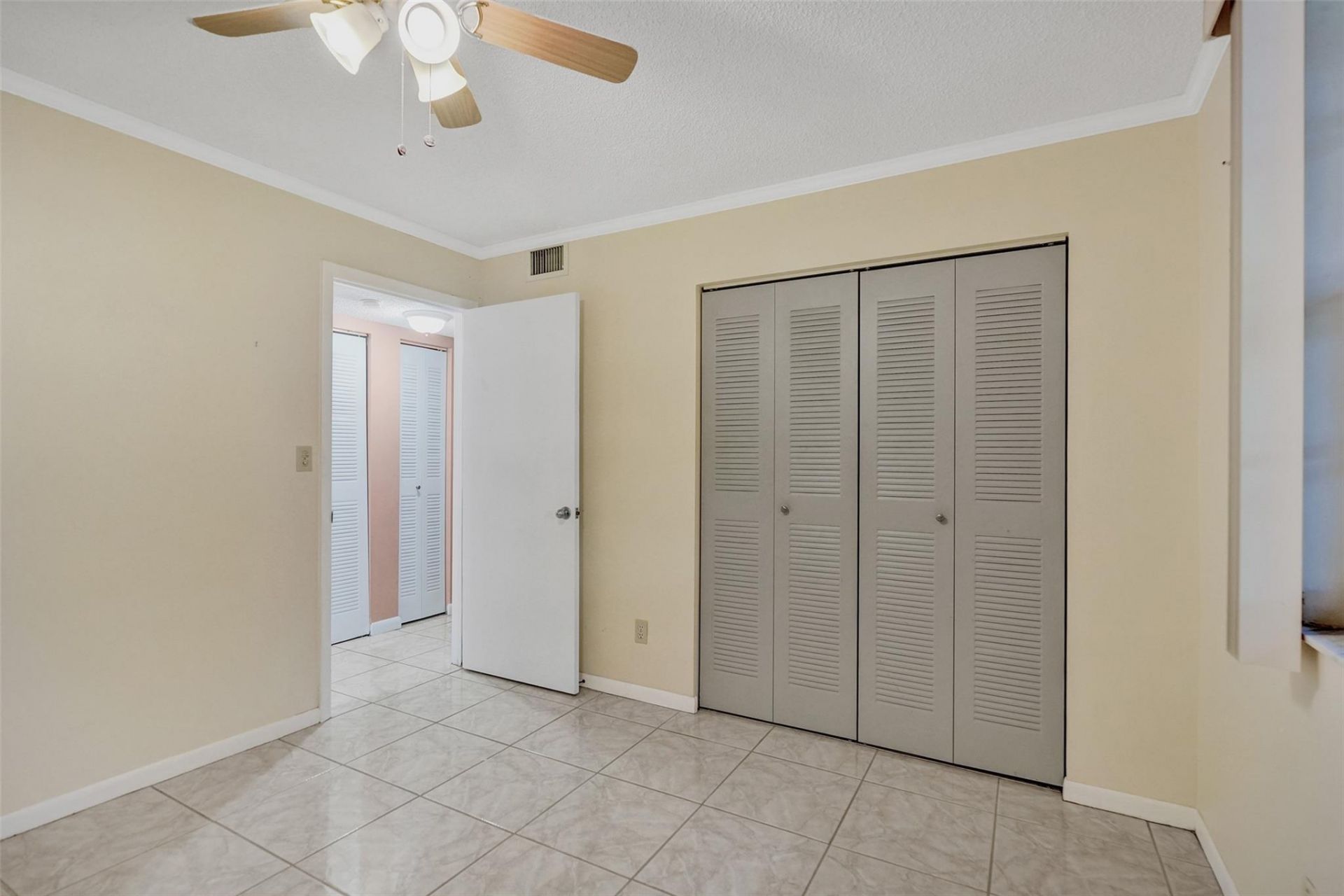 9573 W Mcnab Road, Unit 109, Tamarac, FL 33321 Photo