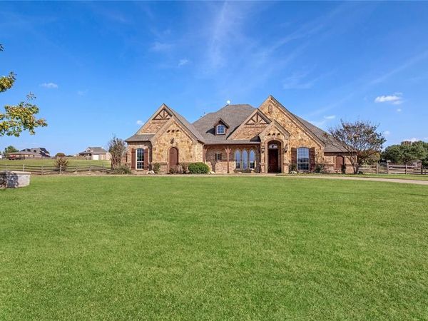 12040 Erin Lane, Fort Worth, TX 76179