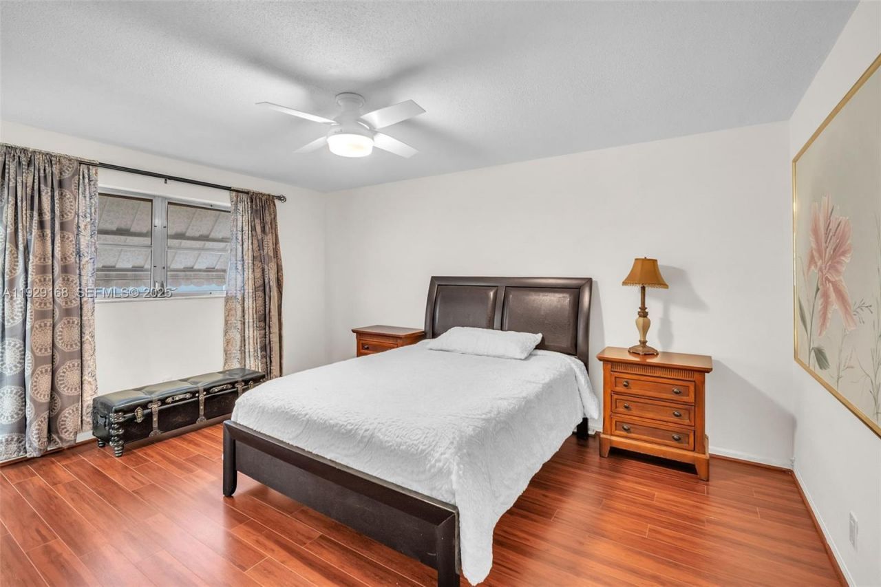 500 S Luna Ct, Unit 7, Hollywood, FL 33021 Photo