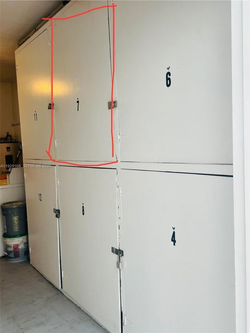 500 S Luna Ct, Unit 7, Hollywood, FL 33021 Photo