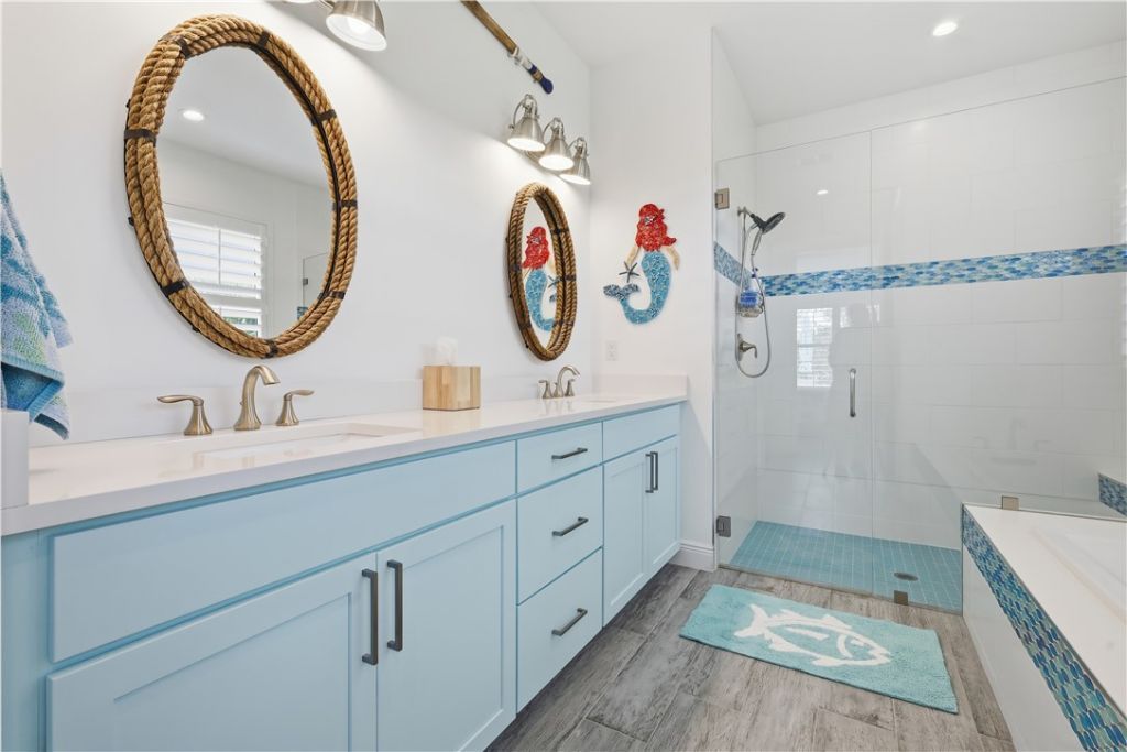 3929 Shoreside Drive, Hutchinson Island, FL 34949 Photo