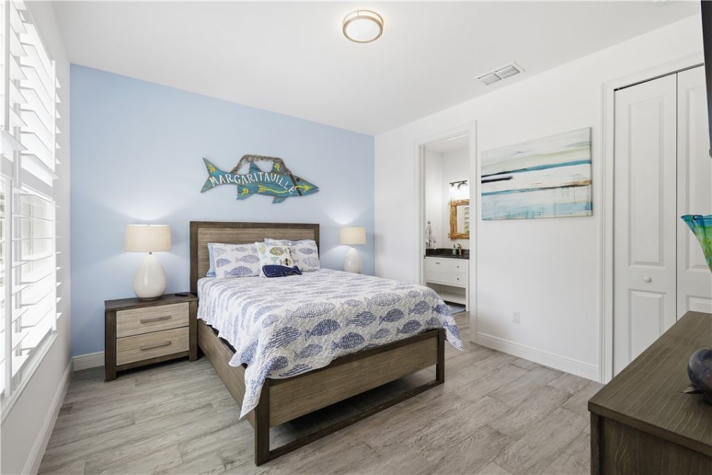 3929 Shoreside Drive, Hutchinson Island, FL 34949 Photo