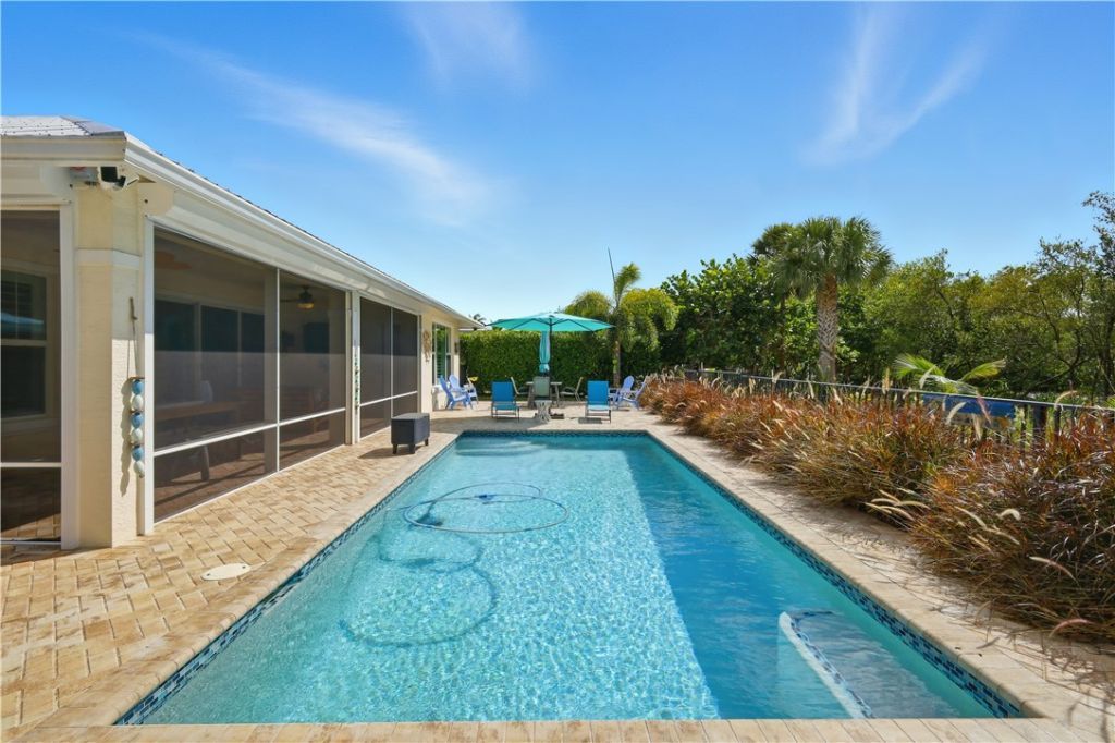 3929 Shoreside Drive, Hutchinson Island, FL 34949 Photo