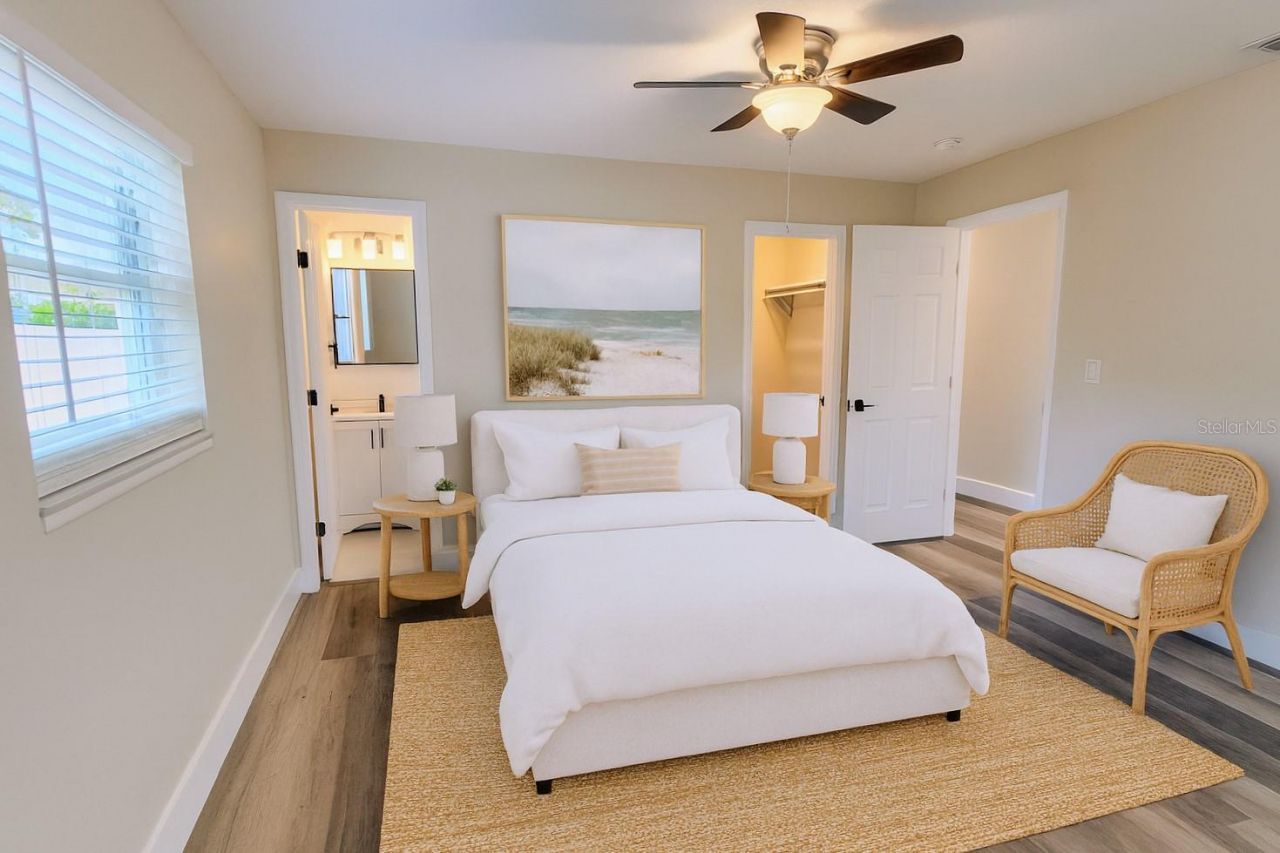 1818 Shore Acres Boulevard Ne, Saint Petersburg, FL 33703 Photo