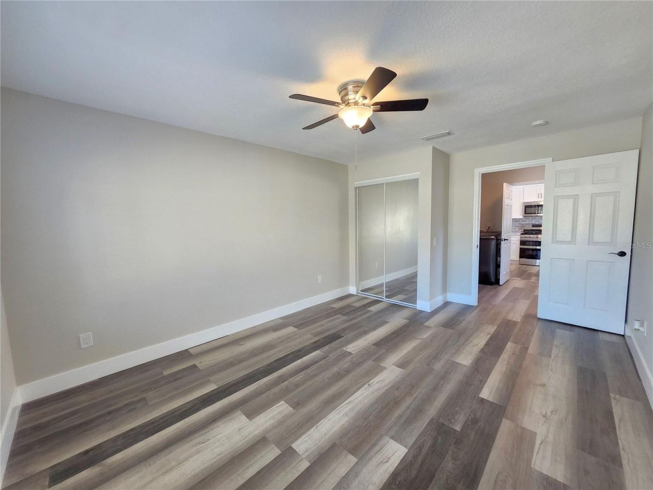 1818 Shore Acres Boulevard Ne, Saint Petersburg, FL 33703 Photo